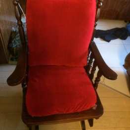 Реставрация кресла с деревянными подлокотниками